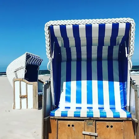 Strandblick 7 *